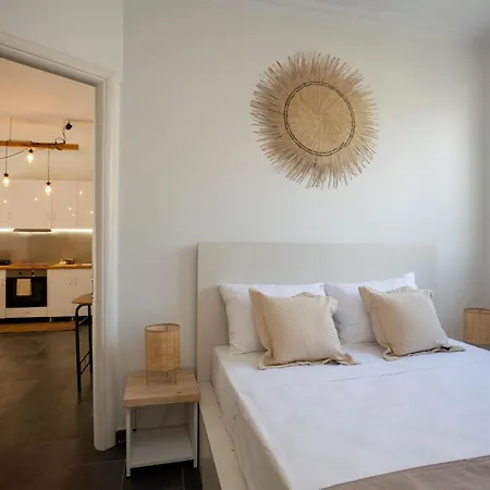 Silk Mill Metaxourgeio, Centre Apartamento *