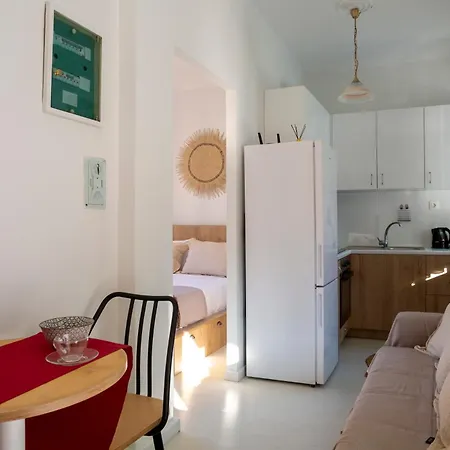 Silk Mill Metaxourgeio, Centre Apartment