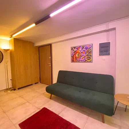 Silk Mill Metaxourgeio, Centre Apartment *